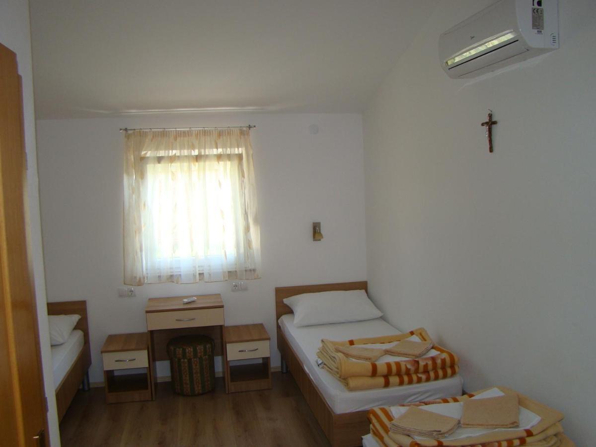 Pansion Ivan Međugorje Buitenkant foto
